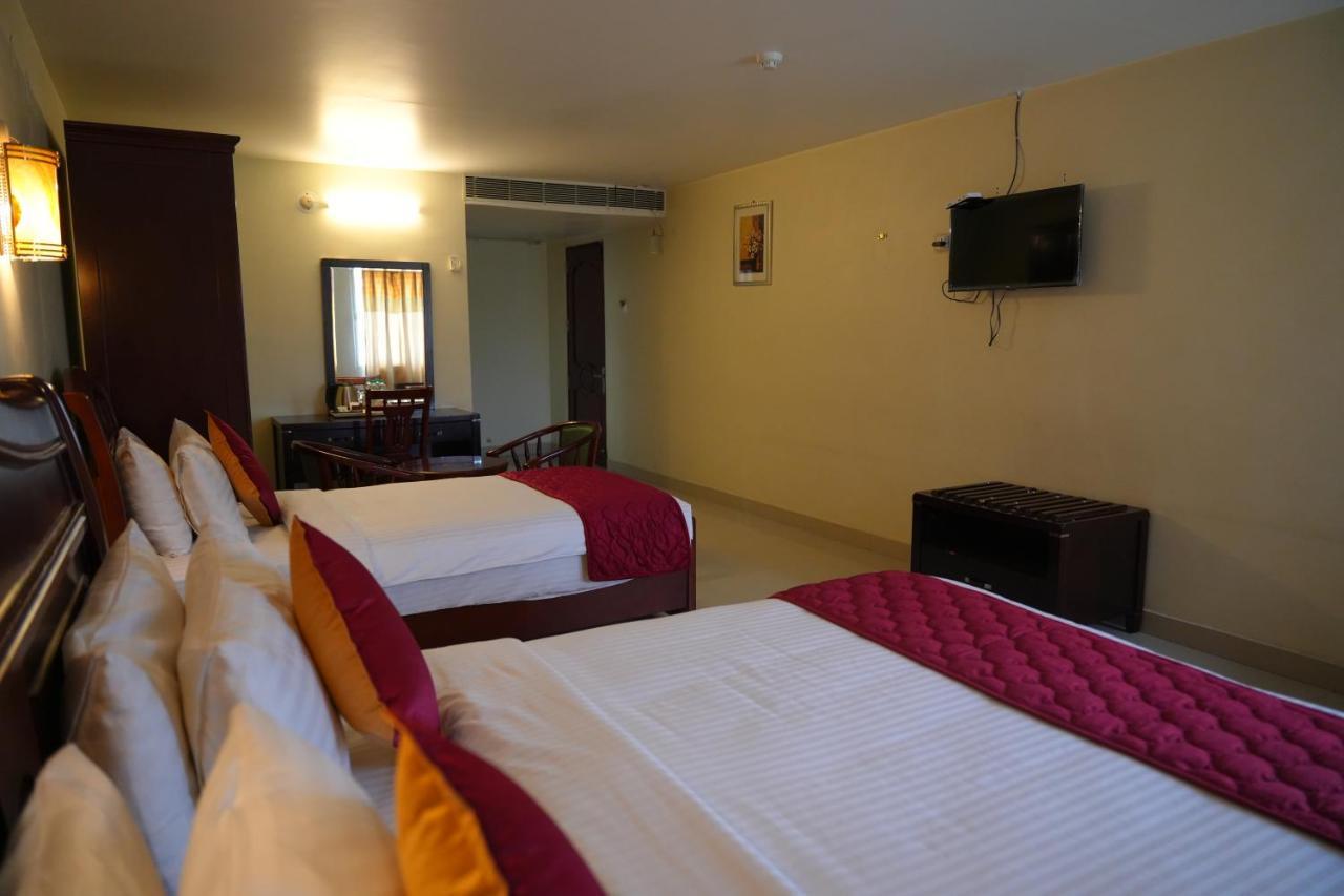 Mg Zion Hotel 蒂鲁帕蒂 外观 照片